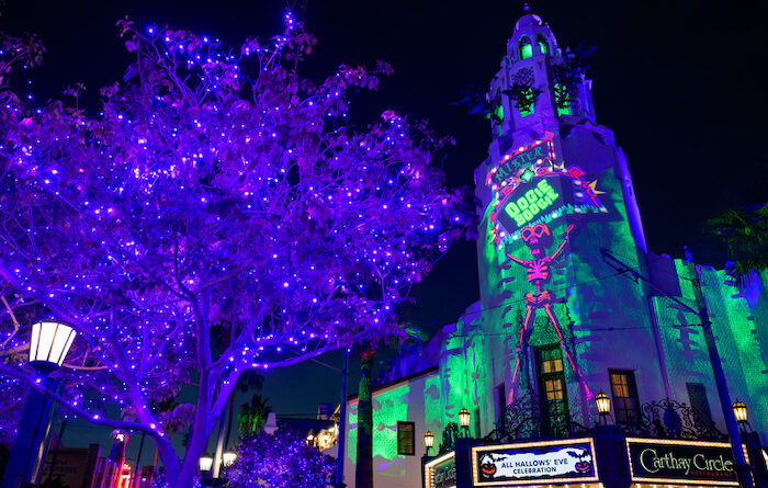 Oogie Boogie Bash projections on Carthay Circle