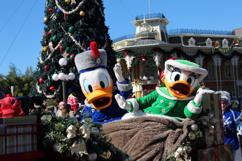 Donald and Daisy in Mickey's Once Upon a Christmastime Parade 2012