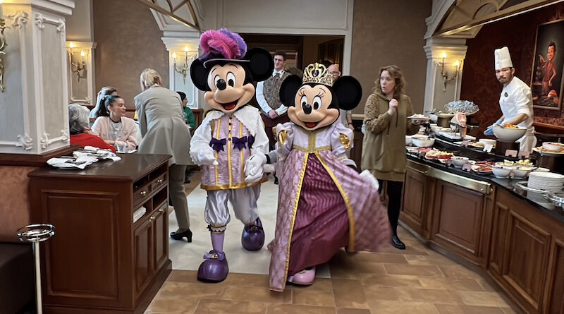 Mickey and Minnie at the Royal Banquet Disneyland Hotel in Disneyland Paris