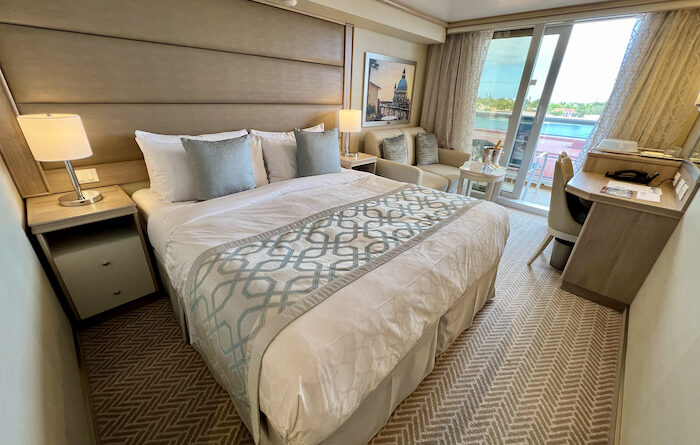 Sky Princess Deluxe Stateroom with Balcony E318
